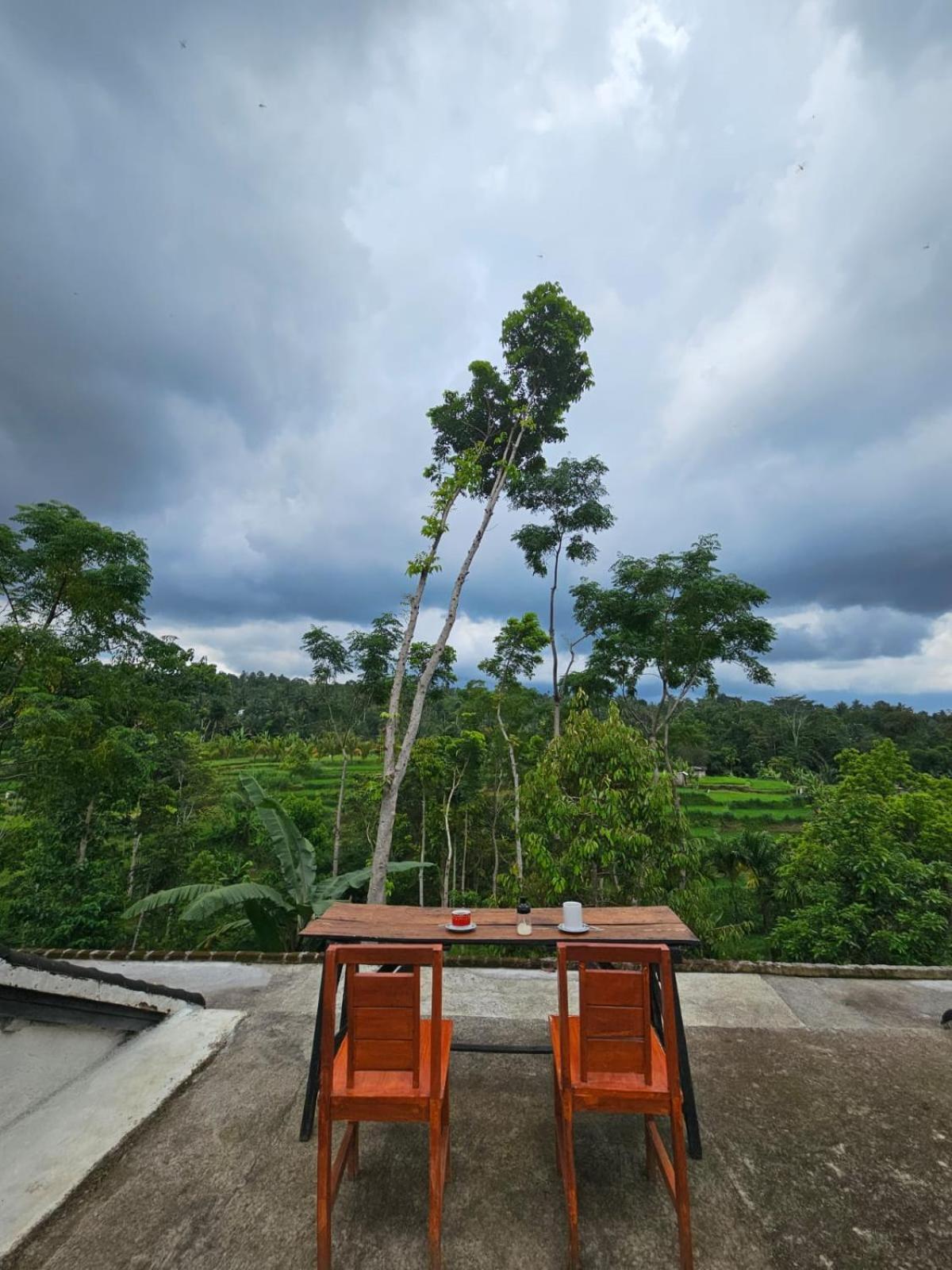 Tetebatu Fullmoon Hotel Exterior foto